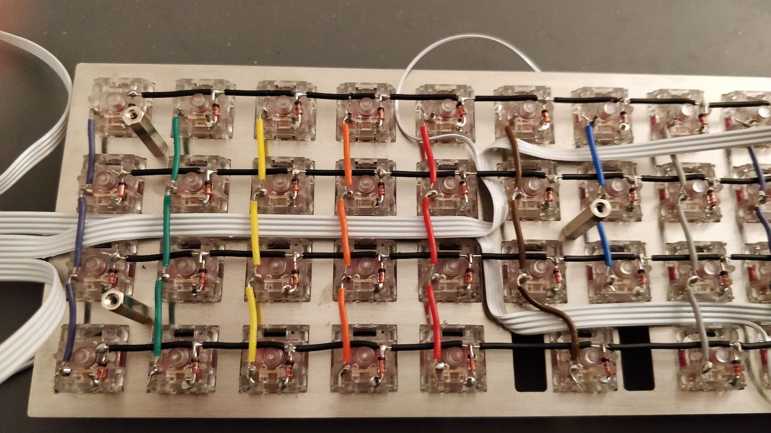 routing 2 first 4 conductors ribbons